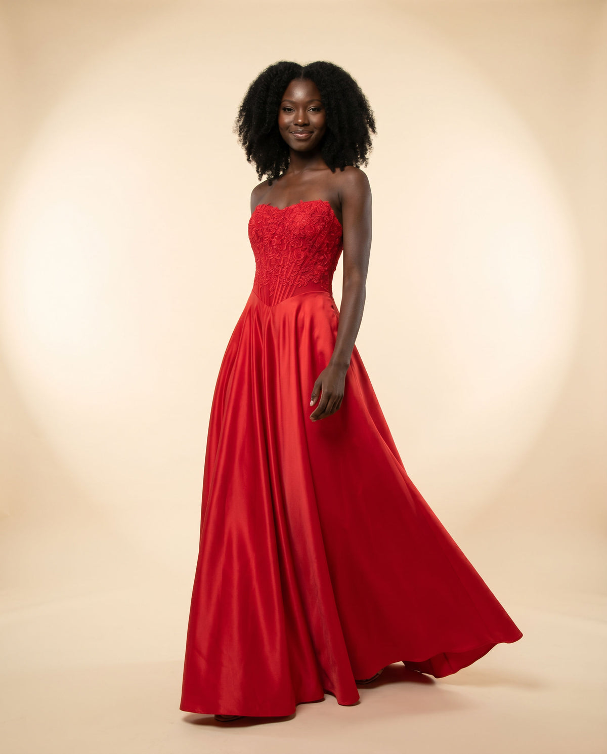 Robe Corset Et Satin Rouge