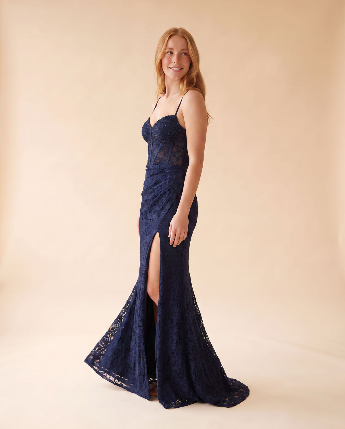 Robe Corset Et Dentelle Marine