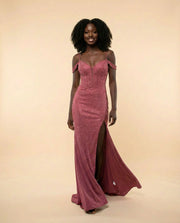 Robe Brillante Avec Fente Fushia