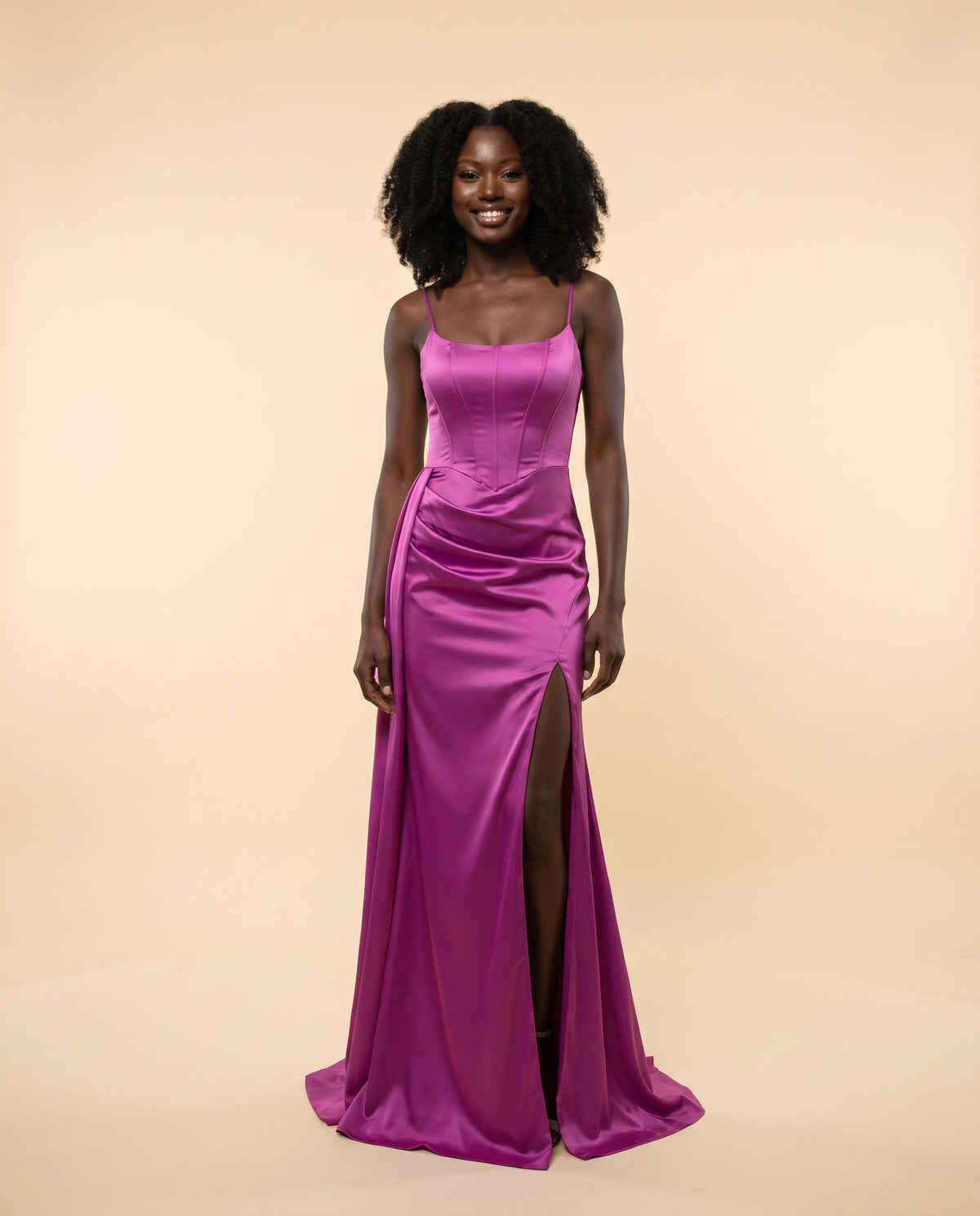 Robe Satin Avec Fente Magenta