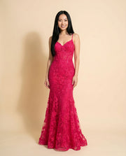Robe En Dentelle Ajustée Magenta