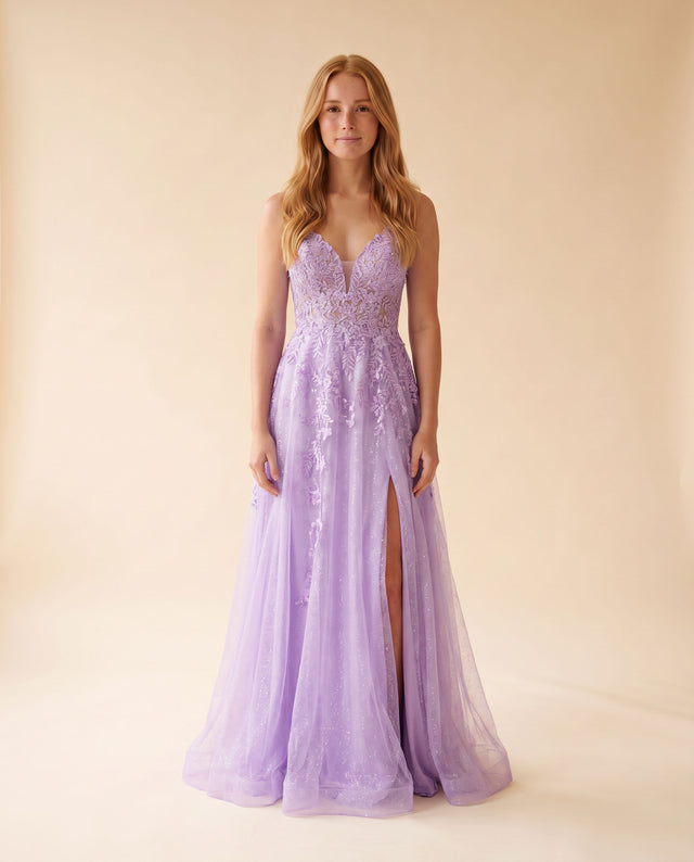Robe Brodée Coupe En A Lilas