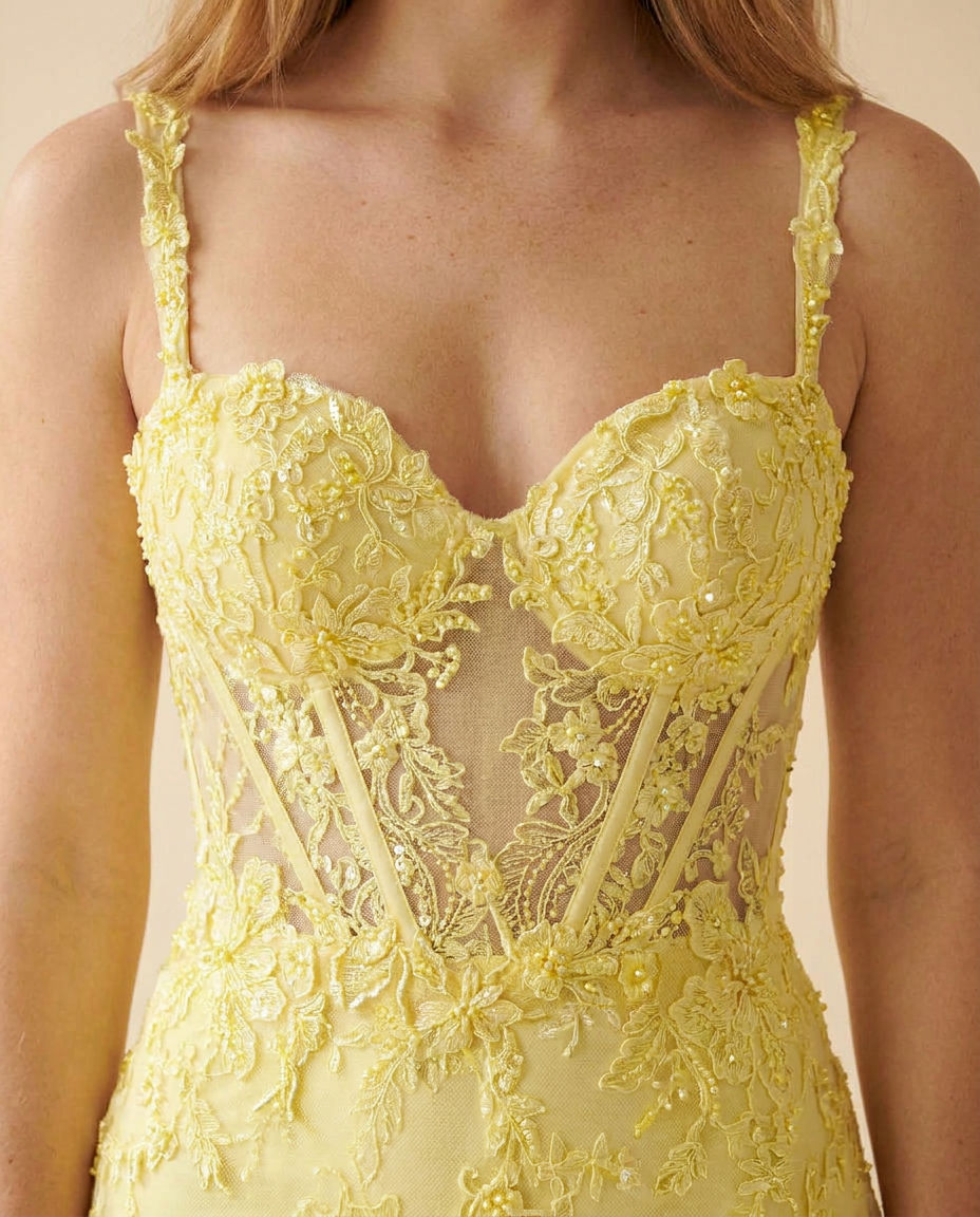 Robe Sirène en Dentelle Jaune