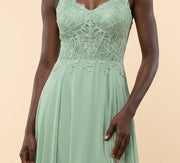 Robe Fluide En Chiffon Vert Pâle