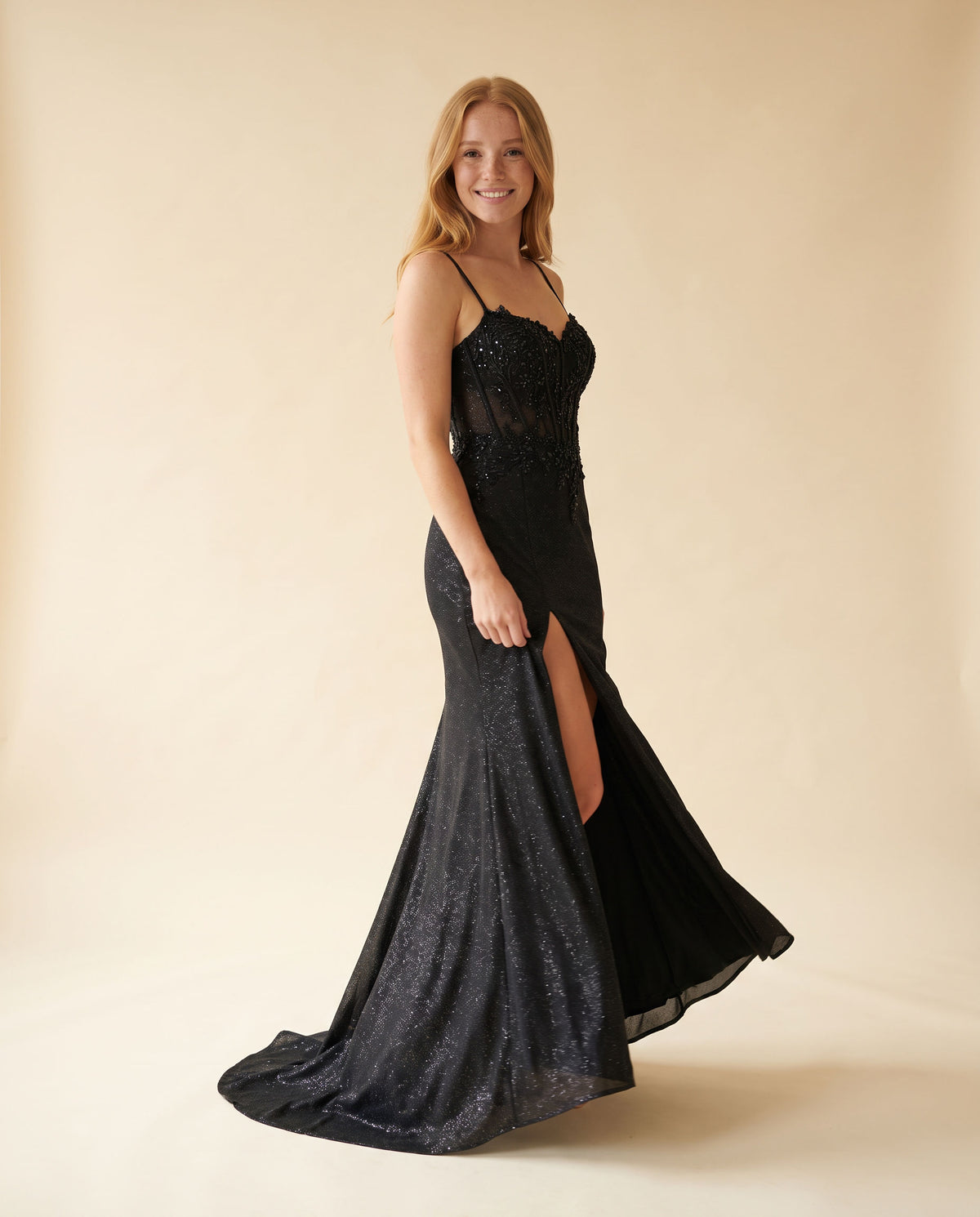 Robe Corset Brillante Noire