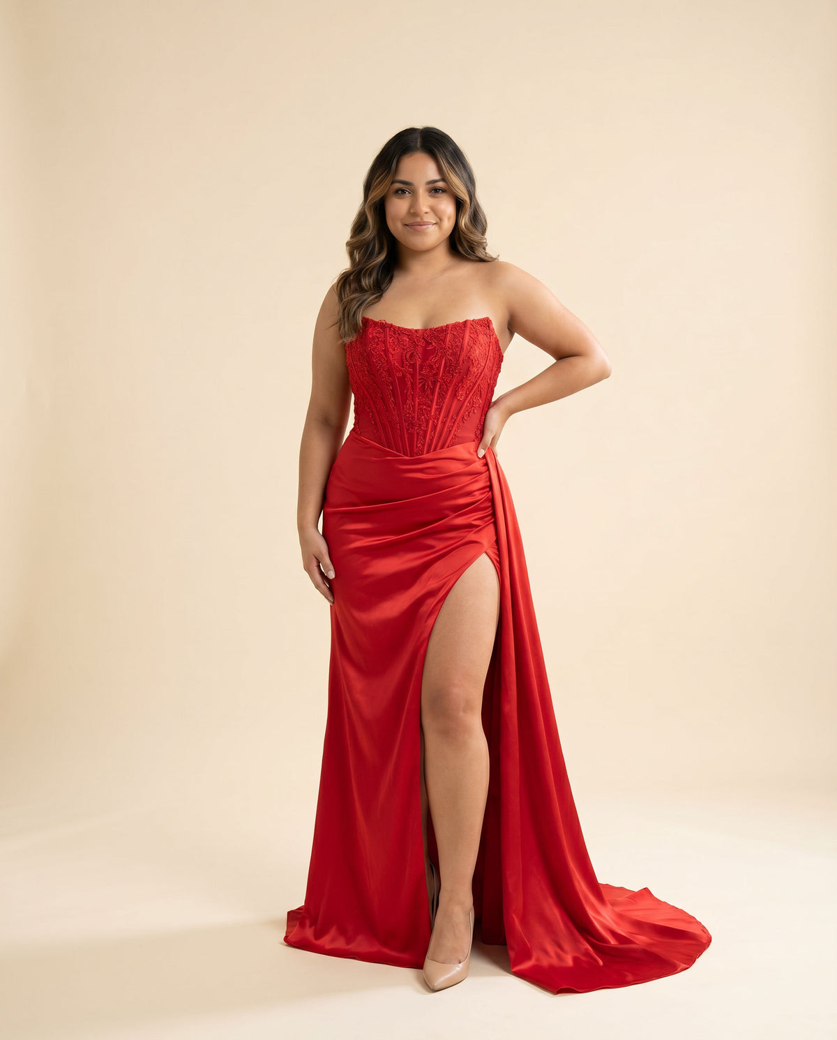 Robe Ajustée À Corset Rouge
