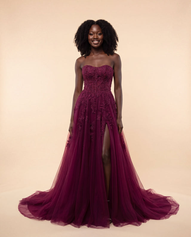 Robe en Dentelle Prune