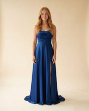 Robe Fluide En Satin Marine