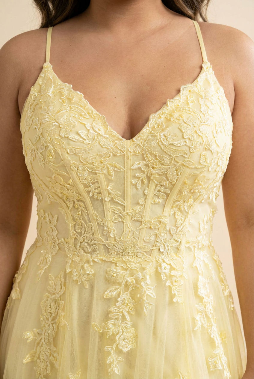 Robe Jaune Pâle
