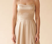 Robe fluide scintillante Champagne