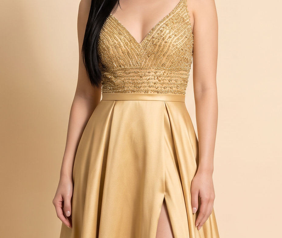 Robe Noire et Or en Tulle