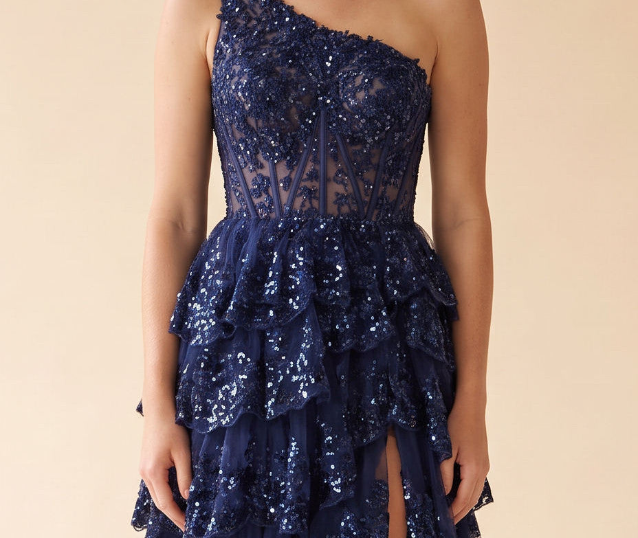 Robe À Une Bretelle Et Jupe Étagée Marine