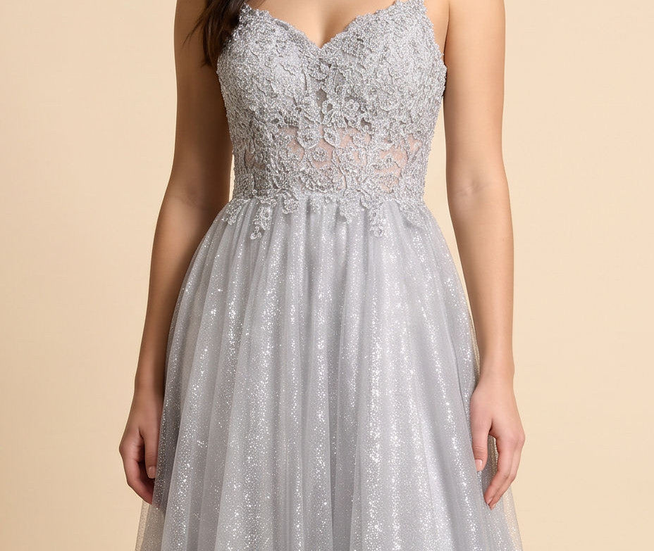 Robe Avec Corsage Brodé Argent